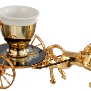 Gold-Tone Coffee Cup in Horse Carriage Design with Black Accents – Imperial Grandeur in Silver-Plated Brass