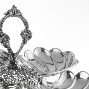 Silver-Plated Brass Five-Piece Shell Dish with Handle