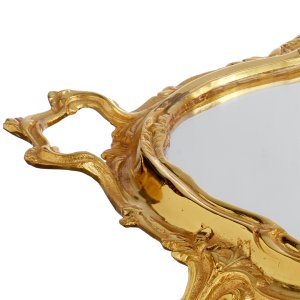 Baroque Elegance – Oval Decorative Brass Tray with Mirror Surface
