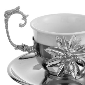 Silver-Tone Coffee Cup with Floral Embellishment – Luxurious Botanical Art in Silver-Plated Brass