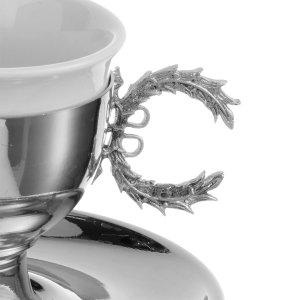 Silver-Tone Coffee Cup with Wreath-Leaf Handle – Classical Nobility in Silver-Plated Brass