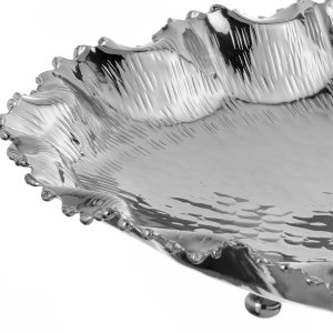 Silver Wave – Hammered Brass Oval Tray with Sculpted Edge