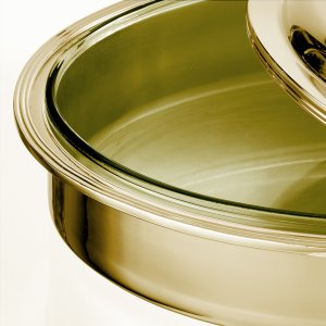 Oval Glass Casserole Dish with Gold Lid – Wide Rim